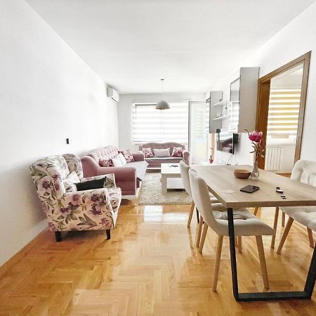 Simanic Appartment 塞拉耶佛 外观 照片