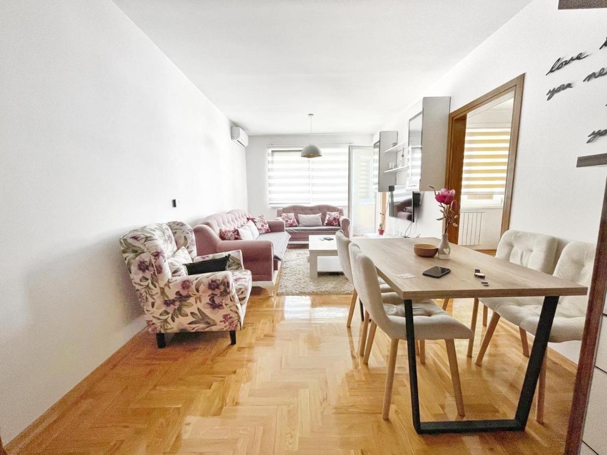 Simanic Appartment 塞拉耶佛 外观 照片